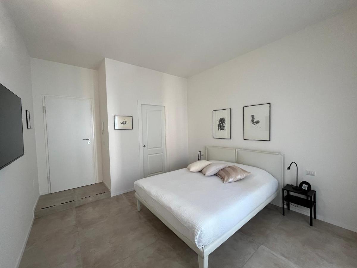 Paula Petra Vatican Apartment Rome